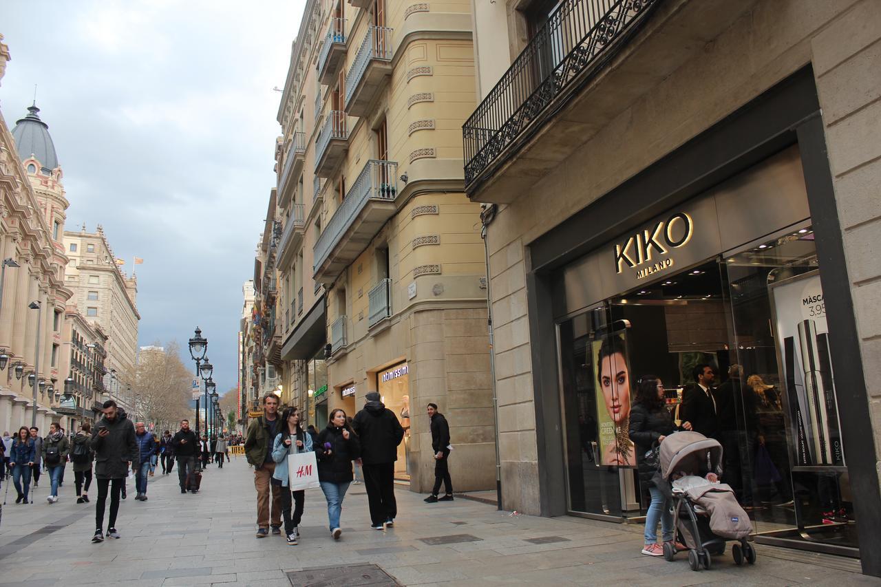 Pension Arosa Barcelona Exterior photo